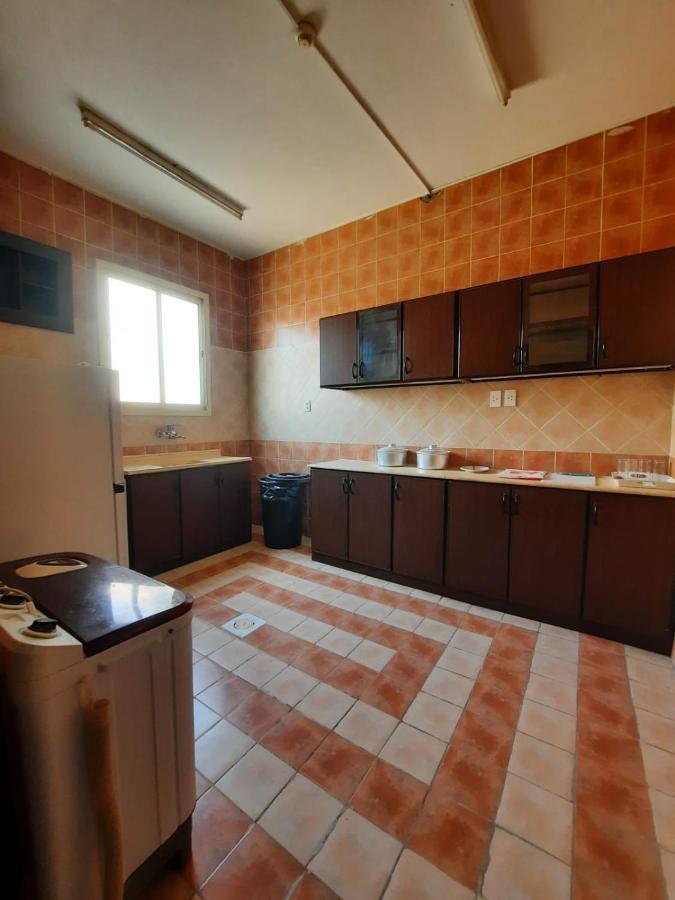 شقق العنوان للوحدات المخدومة Alanwaan Apartments For Serviced Units Dammam Bagian luar foto