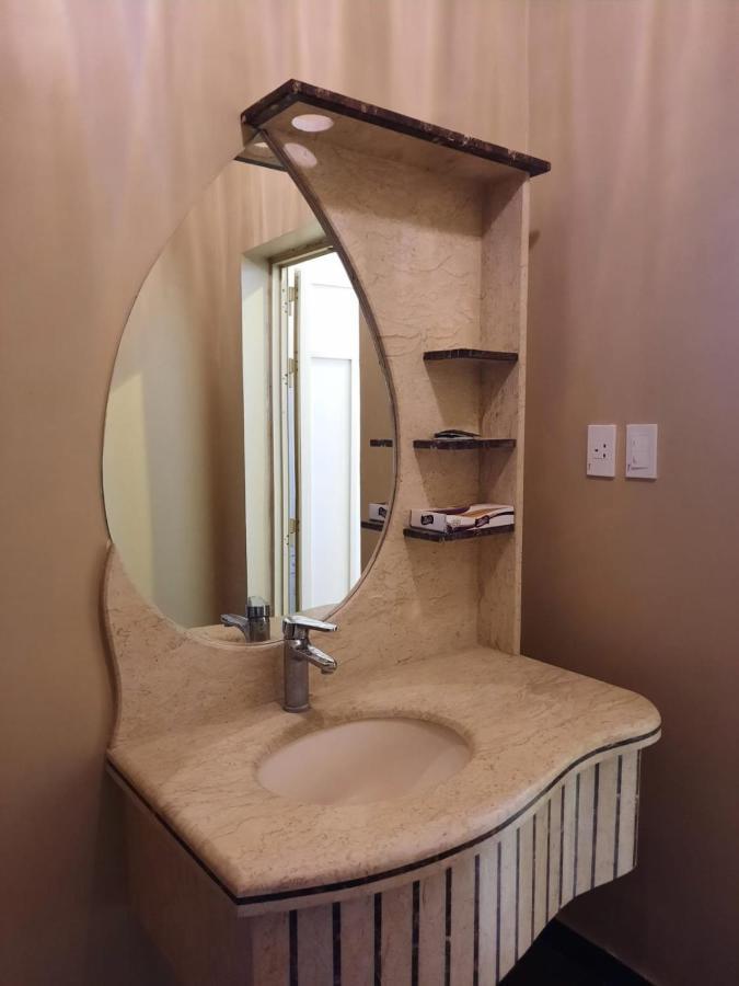 شقق العنوان للوحدات المخدومة Alanwaan Apartments For Serviced Units Dammam Bagian luar foto